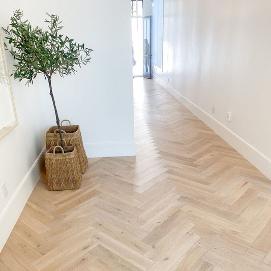 LISTELLO PARQUET PREFINITO IN ROVERE EUROPEO PER POSA A CORRERE O SPINA ITALIANA